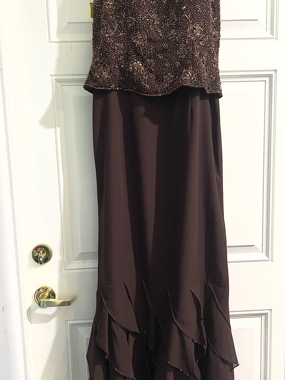 CAMERON BLAKE by Mon Cheri Brown Beaded Chiffon Ruffle Hem Evening Gown Size 10 - Picture 2 of 10